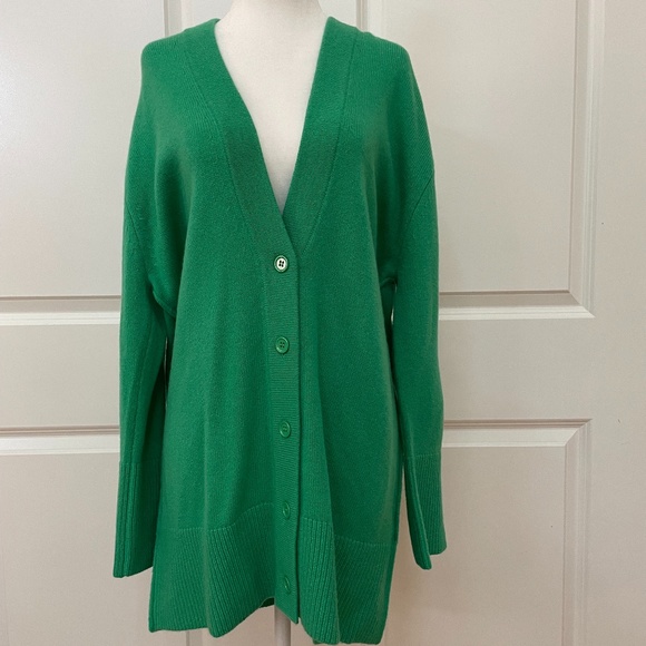 Green V-Neck Oversized Cardigan ALICE + OLIVIA